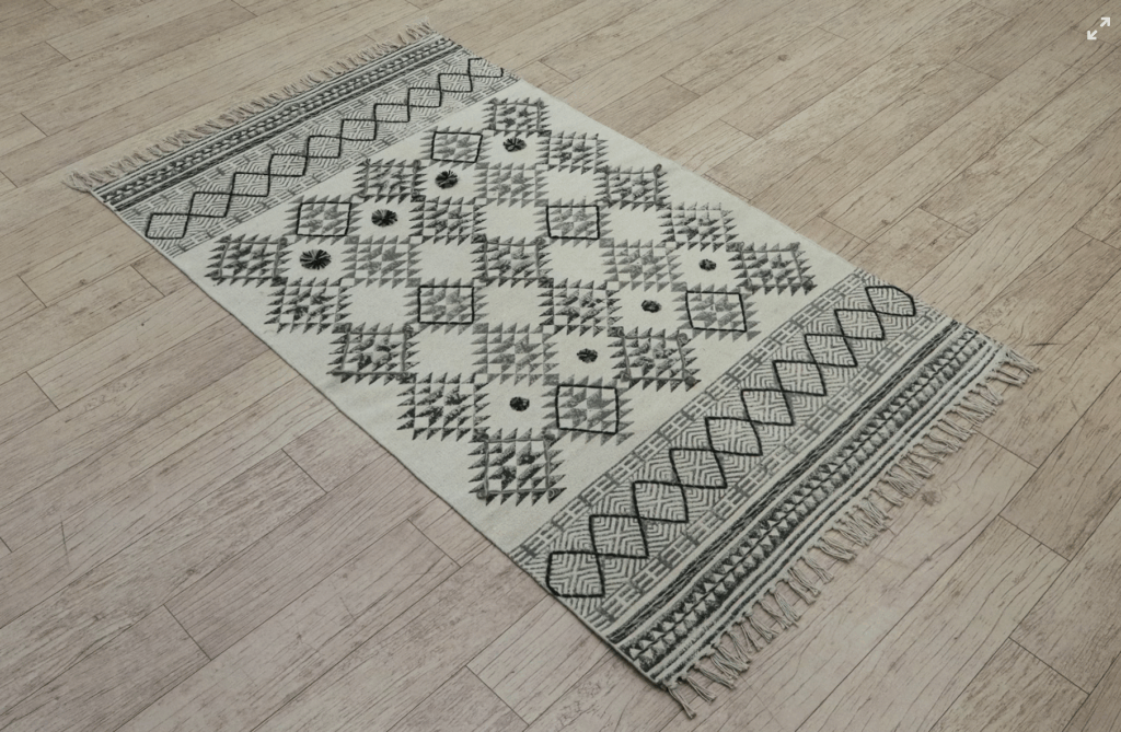 How to Choose Handmade Indian Rugs