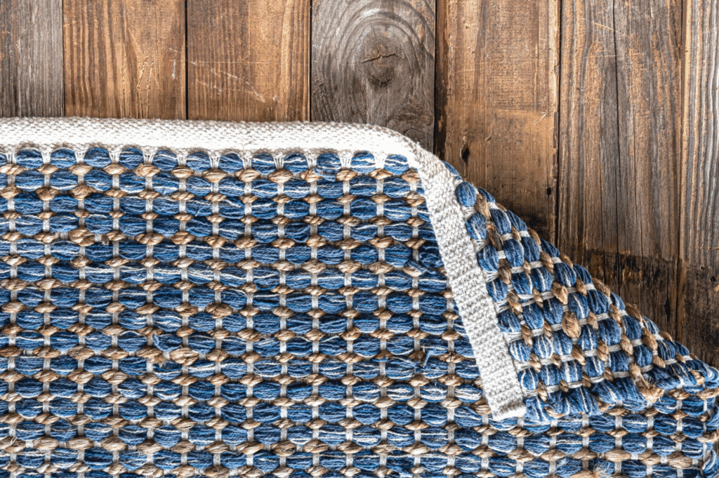 Why Put an Outdoor Rug on Your Deck