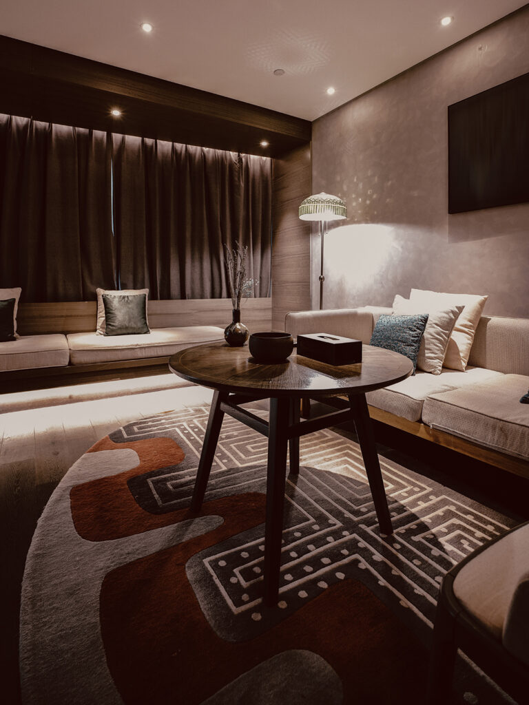 mezcla-de-alfombras-con-pelo-sodo-con-suelos-duros